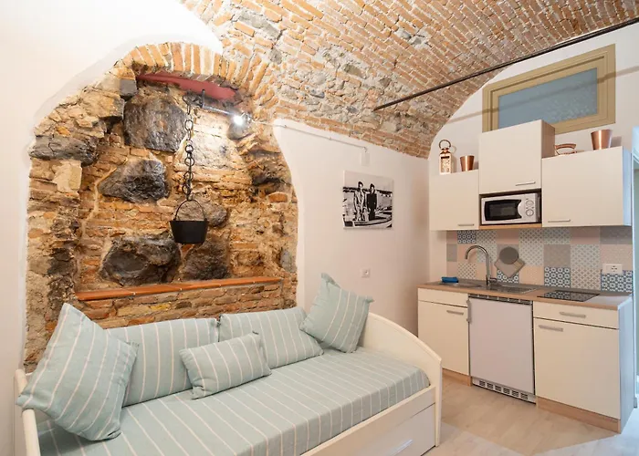 Casa Severina